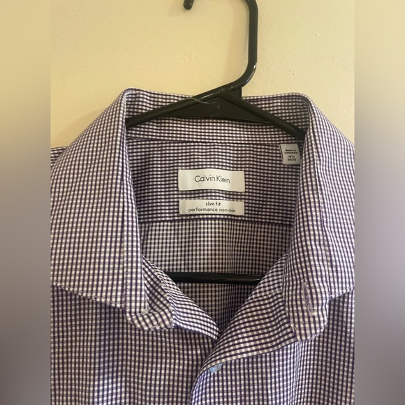 Calvin Klein button down - Picture 2 of 3